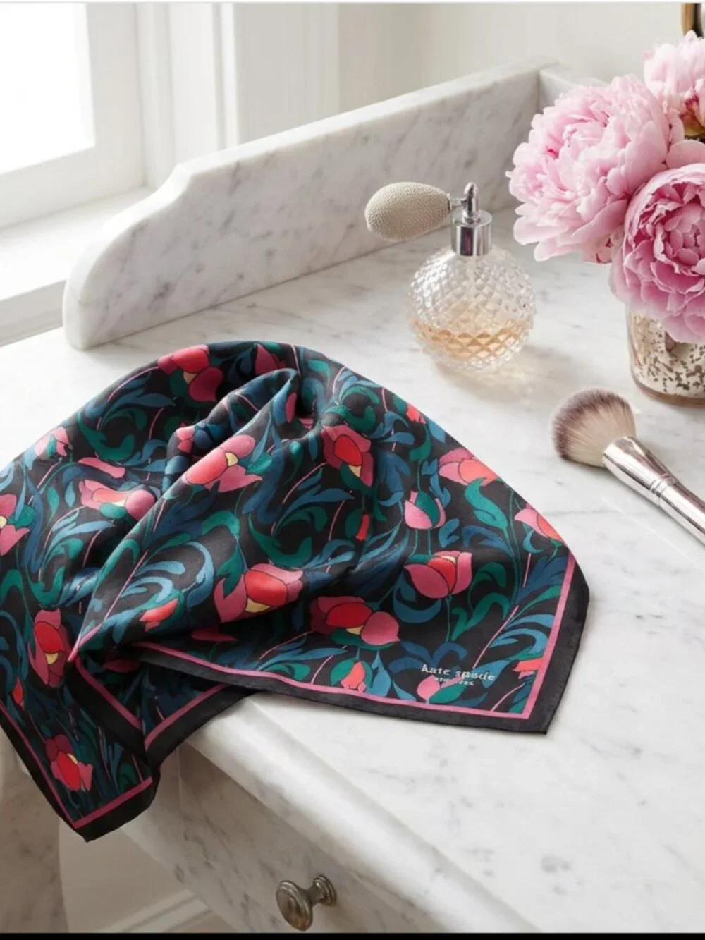 Kate Spade New York Floral Swirl 100% Silk Twill Square Scarf NWT